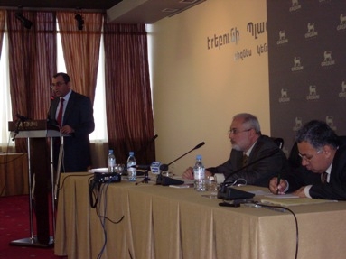 Արծվիկ Մինասյանը ներկայացրել է հայ–թուրքական սահմանի բացման հնարավոր տնտեսական հետևանքները