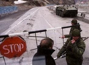 Коммерсант: «При посредничестве Армении Россия и Грузия откроют границу»