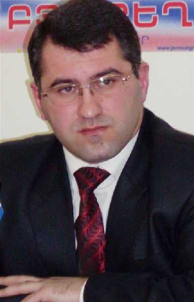 Արմեն Մարտիրոսյան.
