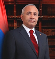 Овик Абрамян не претендует на должность президента РА