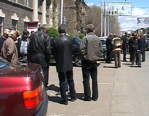 Забастовка в Гюмри или «Армяно-турецкую границу, в конце концов, откроют таксисты»