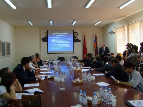 АРФД представила исследования относительно торгово-экономических проблем открытия дорог между Арменией и Турцией