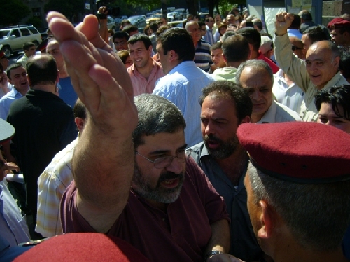 Երևանում ցուցարարների նկատմամբ ուժ է կիրառվել