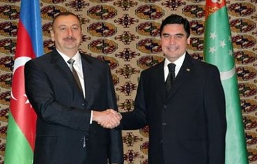 Թուրքմենստանի նախագահի հայտարարությունը Ադրբեջանում գնահատում են որպես ռումբի անակնկալ պայթյուն