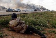 Ливийские повстанцы восстановили контроль над городом Адждабия  