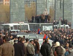 Армения на пороге хаоса? 