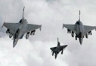 Французские самолеты уничтожили несколько единиц бронетехники Каддафи