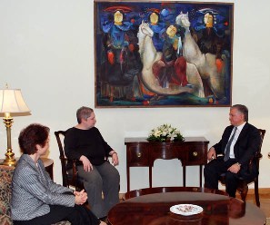 США высоко оценивают дружеские отношения с Арменией - Тина Кайденау  