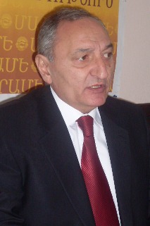 Վարդան Բոստանջյանը՝ «Տաշիր–2011»–ի մասին. «Դե՛, թող մեջտեղն էլ մի Քսենյա լինի, ի՞նչ եղավ, որ»