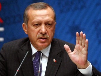 Эрдоган призвал Каддафи покинуть Ливию в обмен на гарантии