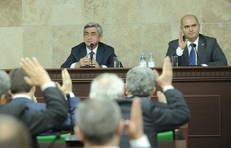 Սերժ Սարգսյանը վերընտրվել է ԵՊՀ խորհրդի նախագահ