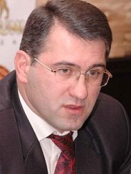 Армен Мартиросян хотел бы видеть на посту мэра Еревана Тарона Маргаряна