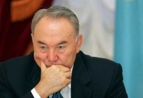 Назарбаев распустил нижнюю палату парламента