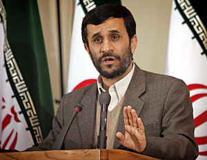 Ахмадинежад откликнулся на доклад МАГАТЭ