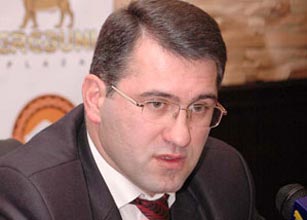 Армен Мартиросян: «Серж Саргсян полностью владеет ситуацией»