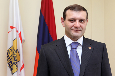 Состоялась церемония инаугурации новоизбранного мэра Еревана Тарона Маргаряна