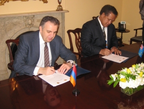 Армения установила дипломатические отношения с Тувалу