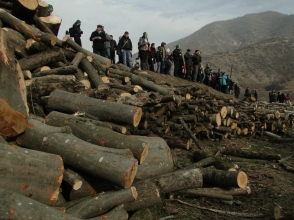 Թեղուտի բնակչությունն ահազանգում է