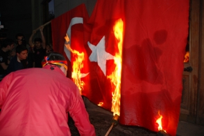 В Армеии, Арцахе и Диаспоре прошли факельные шествия в память жертв Геноцида армян