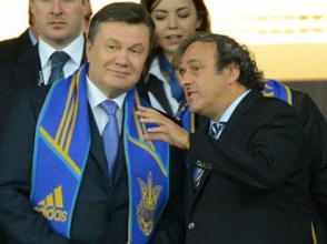 Оппозиция подозревает Януковича в растрате средств на Евро-2012