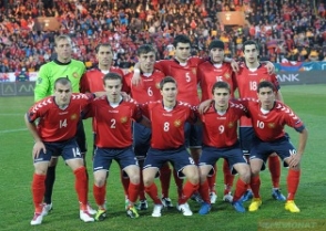 В июне сборная Армении опустилась в рейтинге ФИФА  на четыре позиции