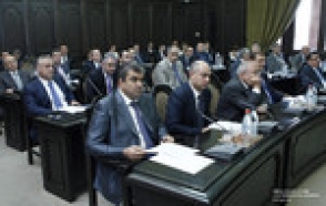 Գործադիրը ամուսնության կնքման տարիքը մեծացրեց