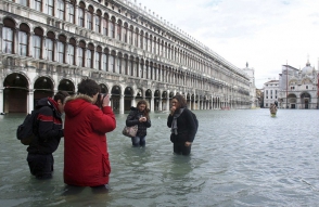 Венеция на треть ушла под воду