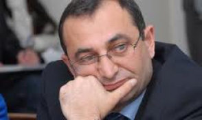 Арцвик Минасян призвал проголосовать против проекта бюджета