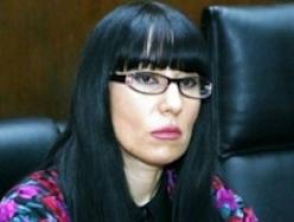 Наира Зограбян:  «ППА должна участвовать в выборах с собственным кандидатом, и им должен стать Гагик Царукян»