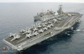 США оставляют в Персидском заливе только один авианосец