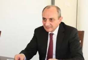 Բակո Սահակյանն ու Վիգեն Չալդրանյանը քննարկել են կինոարվեստի զարգացմանն առնչվող հարցեր