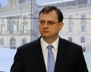 Премьер Чехии подаст в отставку из-за коррупционного скандала