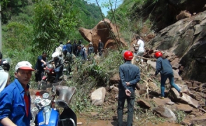 В Китае произошло мощное землетрясение: есть десятки погибших и сотни раненых