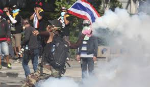В Таиланде лидер демонстрантов призвал к национальной забастовке