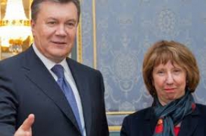 Янукович заверил сенаторов США в неизменности евроинтеграционного курса