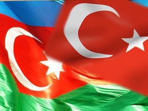 Министр обороны Азербайджана прибыл в Турцию