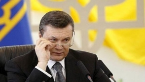 Янукович подписал закон, освобождающий всех задержанных во время «евромайдана» в Киеве