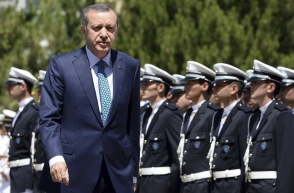 Թուրքիայում աշխատանքից ազատել են 100 դատավորի և 470 ոստիկանի