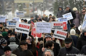 Մերի Մովսիսյան. «Քաղաքականացնե՞լ, թե շարունակել ամորֆ մնալ»