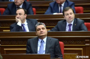 Կառավարությունը «Դեմ եմ»–ից պահանջում է նախապայմաններով չխոսել (տեսանյութ)