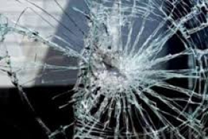 «Մերսեդես Բենց»-ն ընկել է կամրջից