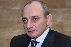 Բակո Սահակյանը ցուցաբերած արիության համար հետմահու պարգևատրել է զոհված զինվորին