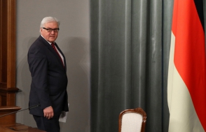 В Берлине опровергли сообщения СМИ о якобы ведущихся секретных переговорах с РФ по Украине