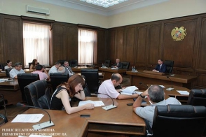 ՀՀ ԱԺ մշտական հանձնաժողովները նիստեր գումարեցին