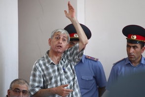 Դատախազը Շանթ Հարությունյանի համար պահանջել է 7, նրա որդու համար՝ 5 տարի ազատազրկում