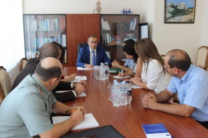 Հանդիպում ՀՀ ԱՆ քրեակատարողական հիմնարկներում և մարմիններում վերահսկողություն իրականացնող հասարակական դիտորդական խմբի ներկայացուցիչների հետ