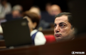 ՀՀԿ խմբակցության ղեկավարը հետևելու է «եռյակի» հանրահավաքին