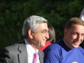 Գրիգոր Աթանեսյան. «Կարեն Ավագյանն ընդամենը շարունակում է Սերժ Սարգսյանի տրամաբանությունը»