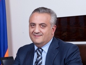 ԿԲ նախագահի տարօրինակ պահվածքը