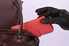 Ուղևորուհու պայուսակից դրամապանակ գողացողը հայտնաբերվել է